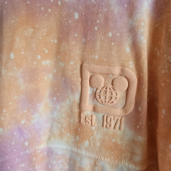 Disney 2024 Disney Parks Peach Pink Tie Dyed Lightweight Spirit Jersey NWT - Picture 3 of 7
